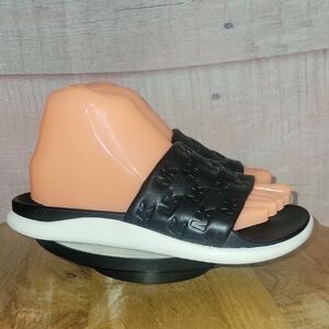 Michael Kor's Slides